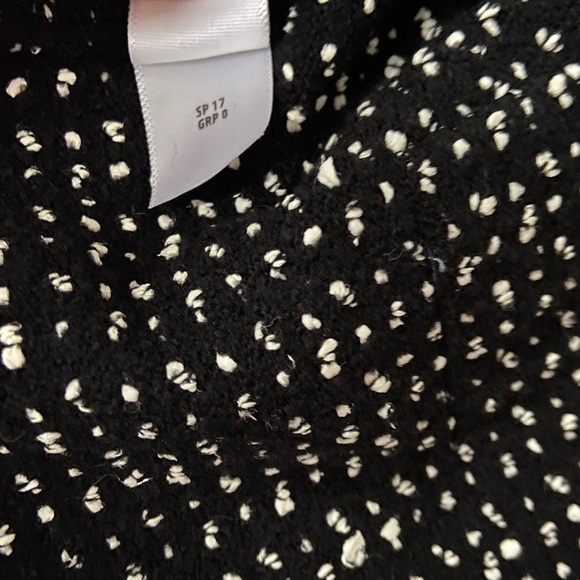 St. John fringe Black and White Tweed Jacket 6 - Picture 6 of 7